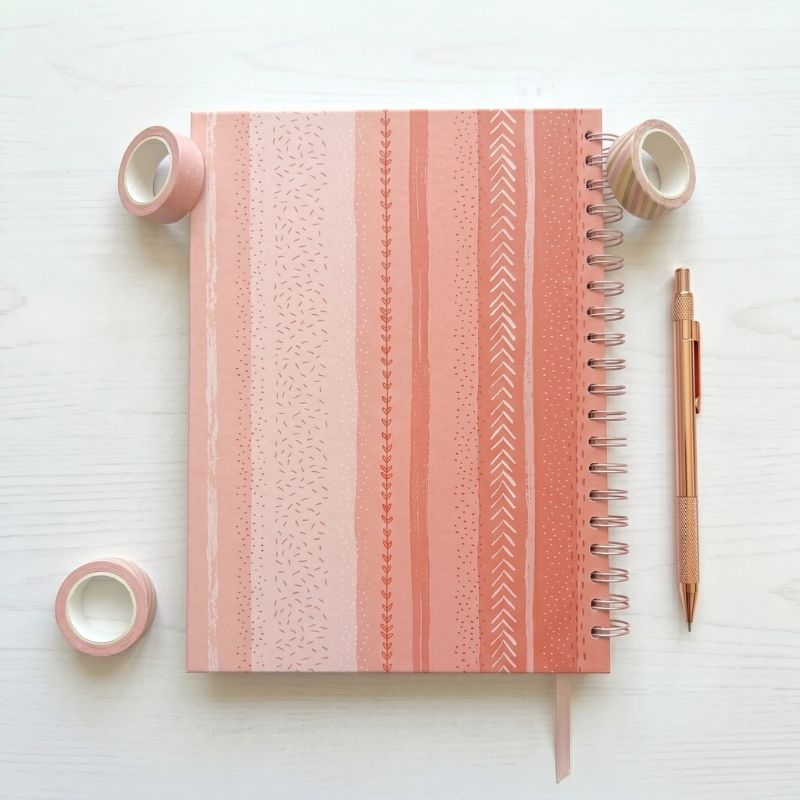 CUADERNO A4 RAYADO "CORAZONADA" - Imagen 2